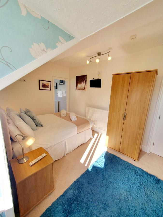 Cleave Court Guest House لاندودنو المظهر الخارجي الصورة