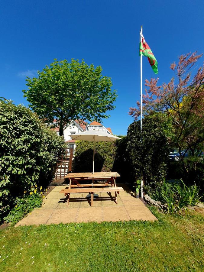 Cleave Court Guest House لاندودنو المظهر الخارجي الصورة